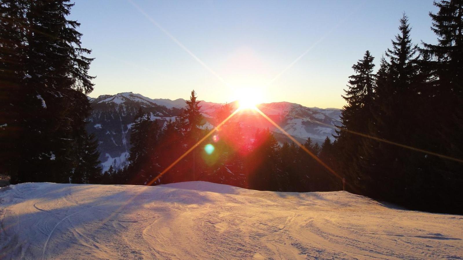 Ski-In, Ski-Out By Apartment Managers เคิร์ชแบร์ก อิน ทิโรล ภายนอก รูปภาพ
